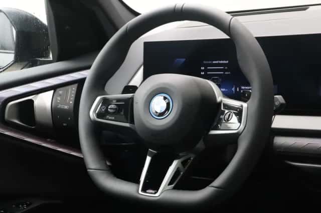 BMW X3 (2026) thumbnail 2