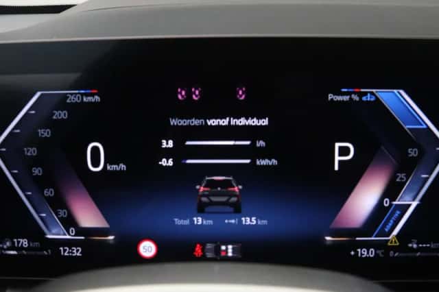 BMW X3 (2026) thumbnail 3
