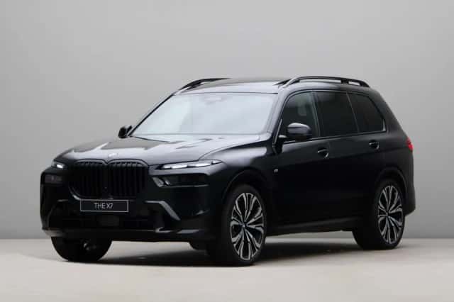 BMW X7 (2026) thumbnail 1