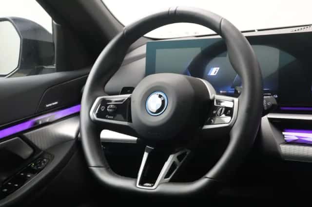 BMW 5-Serie (2025) thumbnail 2