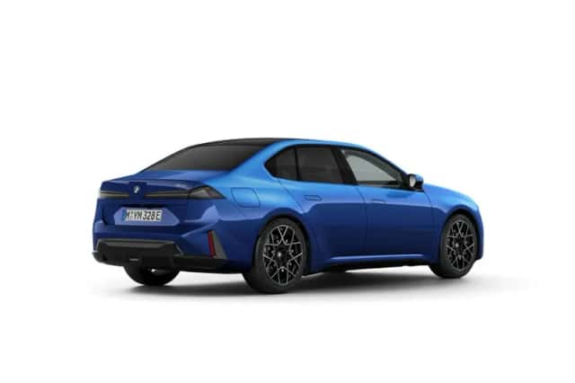 BMW i3 (2026) thumbnail 2