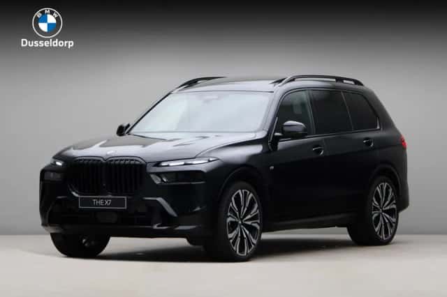 BMW X7 (2026) thumbnail 1