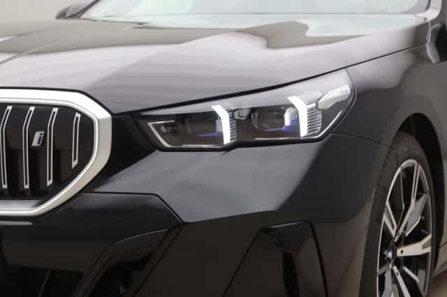 BMW i5 (2025) thumbnail 20