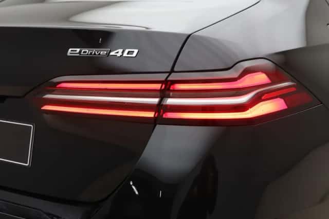 BMW i5 (2025) thumbnail 21