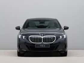 BMW i5 (2025) thumbnail 6