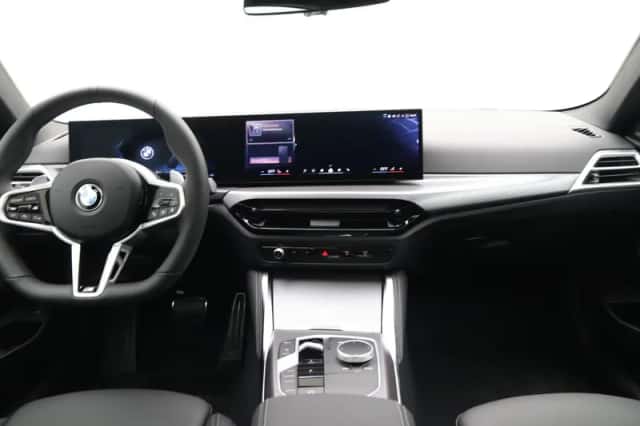 BMW 4-Serie (2026) thumbnail 2