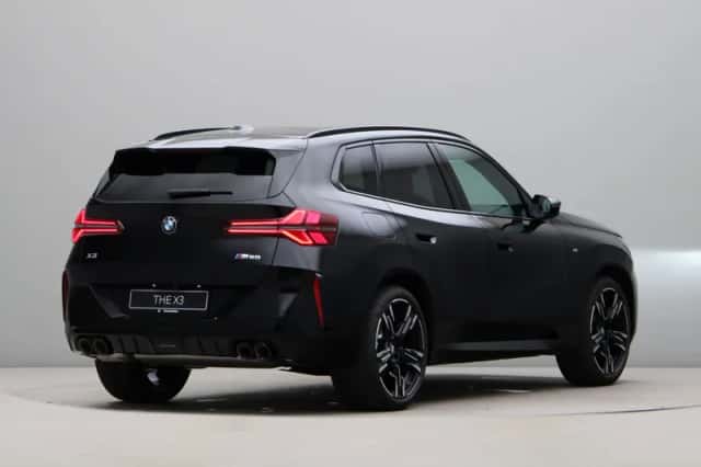 BMW X3 (2025) thumbnail 9