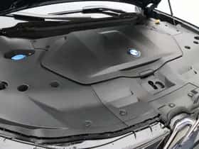BMW iX3 (2026) thumbnail 3