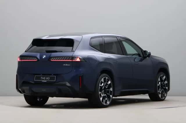 BMW iX3 (2026) thumbnail 8