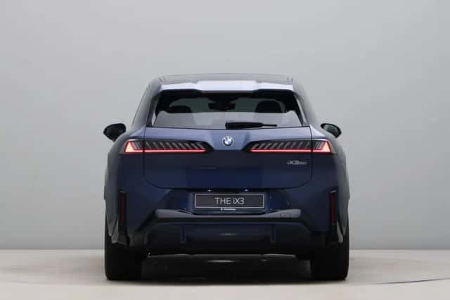 BMW iX3 (2026) thumbnail 9
