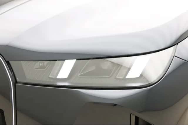 BMW iX (2026) thumbnail 20