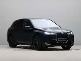 BMW iX (2026) thumbnail 6