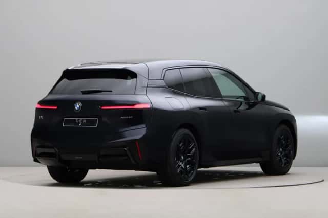 BMW iX (2026) thumbnail 8