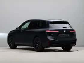 BMW iX (2026) thumbnail 10