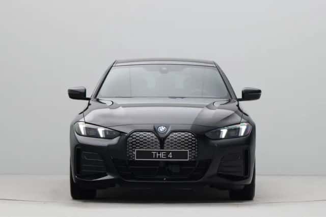 BMW i4 (2026) thumbnail 2