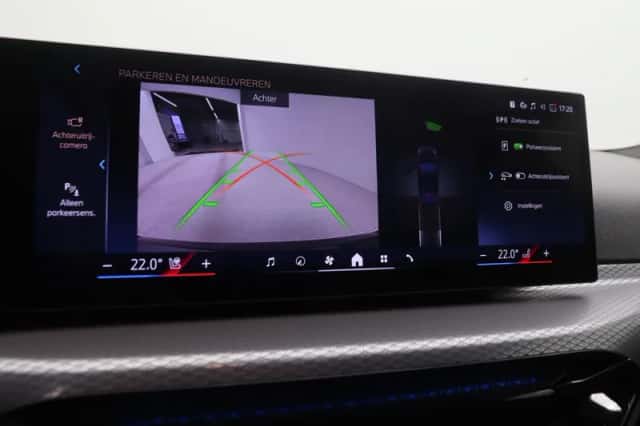 BMW i4 (2026) thumbnail 20