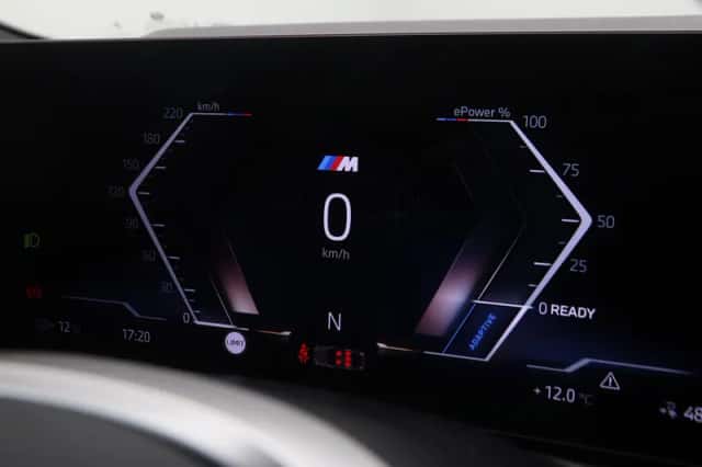 BMW i4 (2026) thumbnail 22
