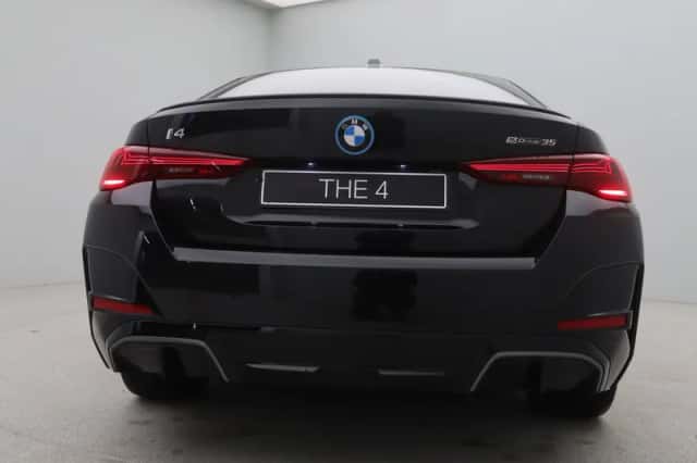 BMW i4 (2026) thumbnail 9