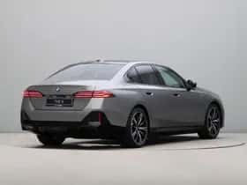 BMW i5 (2026) thumbnail 5
