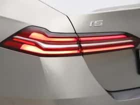 BMW i5 (2026) thumbnail 9