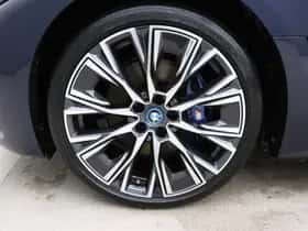 BMW i4 (2024) thumbnail 20