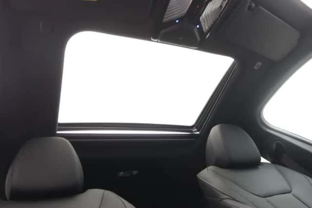 BMW i4 (2025) thumbnail 13