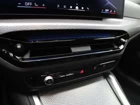BMW i4 (2025) thumbnail 15