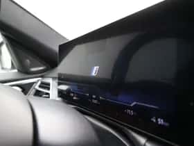 BMW i4 (2025) thumbnail 17