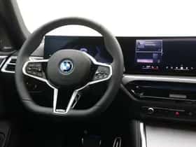 BMW i4 (2025) thumbnail 21