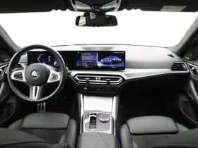 BMW i4 (2023) thumbnail 13