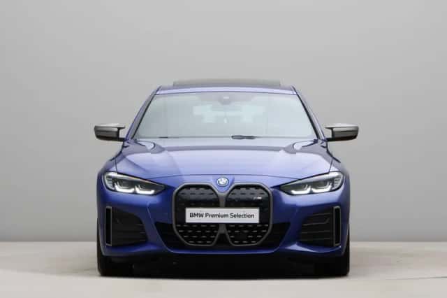 BMW i4 (2023) thumbnail 7