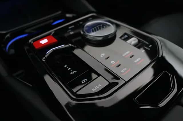 BMW M5 (2025) thumbnail 20