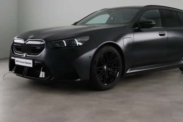 BMW M5 (2025) thumbnail 23