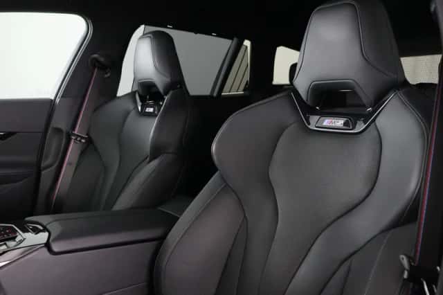 BMW M5 (2025) thumbnail 6