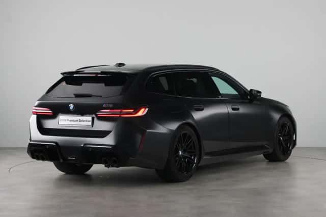 BMW M5 (2025) thumbnail 10