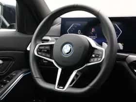 BMW 3-Serie (2025) thumbnail 2