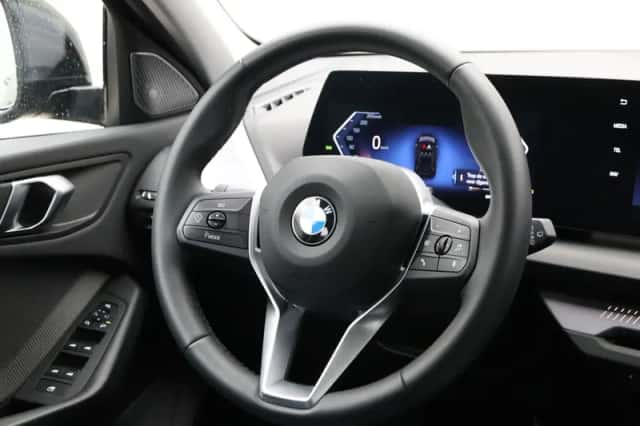 BMW 1-Serie (2024) thumbnail 2