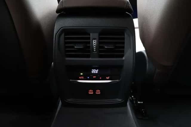 BMW i4 (2026) thumbnail 20