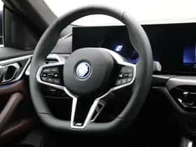 BMW i4 (2026) thumbnail 21