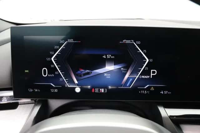 BMW i5 (2026) thumbnail 3