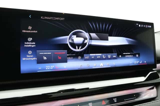 BMW i5 (2026) thumbnail 25