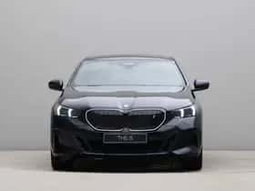 BMW i5 (2026) thumbnail 2