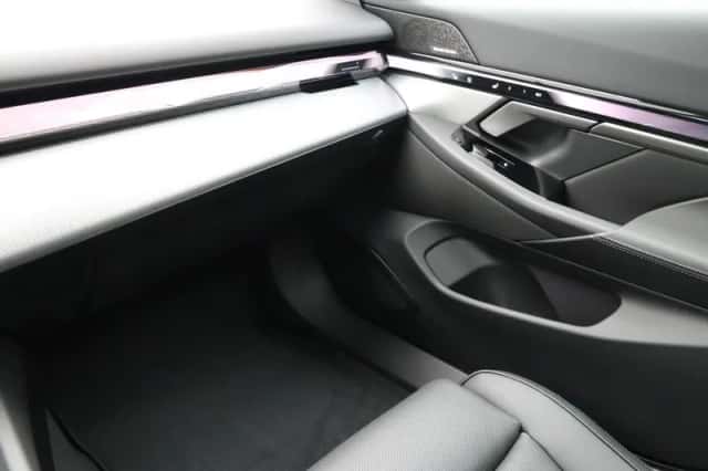 BMW i5 (2026) thumbnail 14