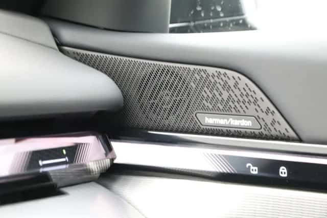 BMW i5 (2026) thumbnail 15