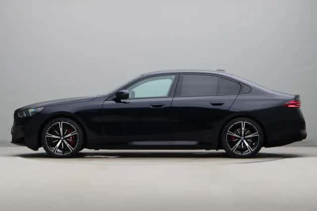 BMW i5 (2026) thumbnail 8