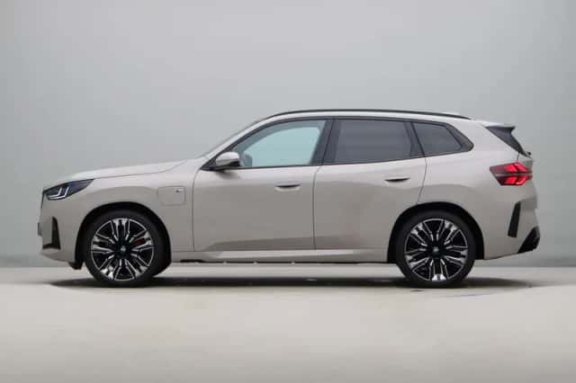 BMW X3 (2025) thumbnail 12