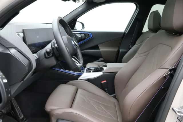 BMW X3 (2025) thumbnail 5