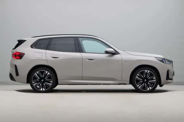 BMW X3 (2025) thumbnail 8