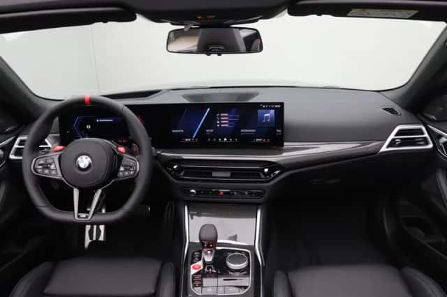 BMW M4 (2026) thumbnail 25