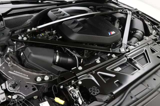 BMW M4 (2026) thumbnail 34